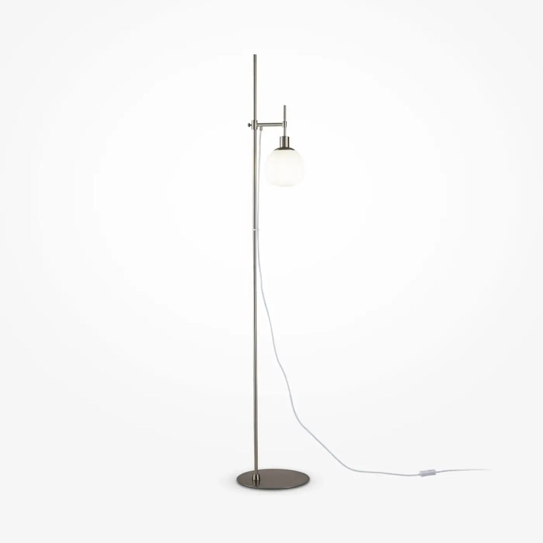 Lampadaire erich art déco avec globe orientable en verre dépoli et corps métallique slender minimaliste moderne