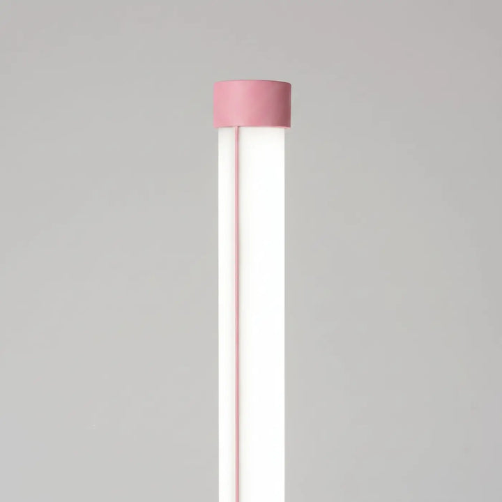 Lampadaire TRANG rose détail du sommet du tube