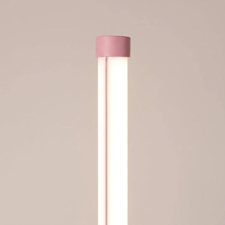 Lampadaire TRANG rose détail du sommet du tube