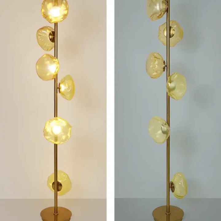 Lampadaire moderne en métal doré et verre style chic