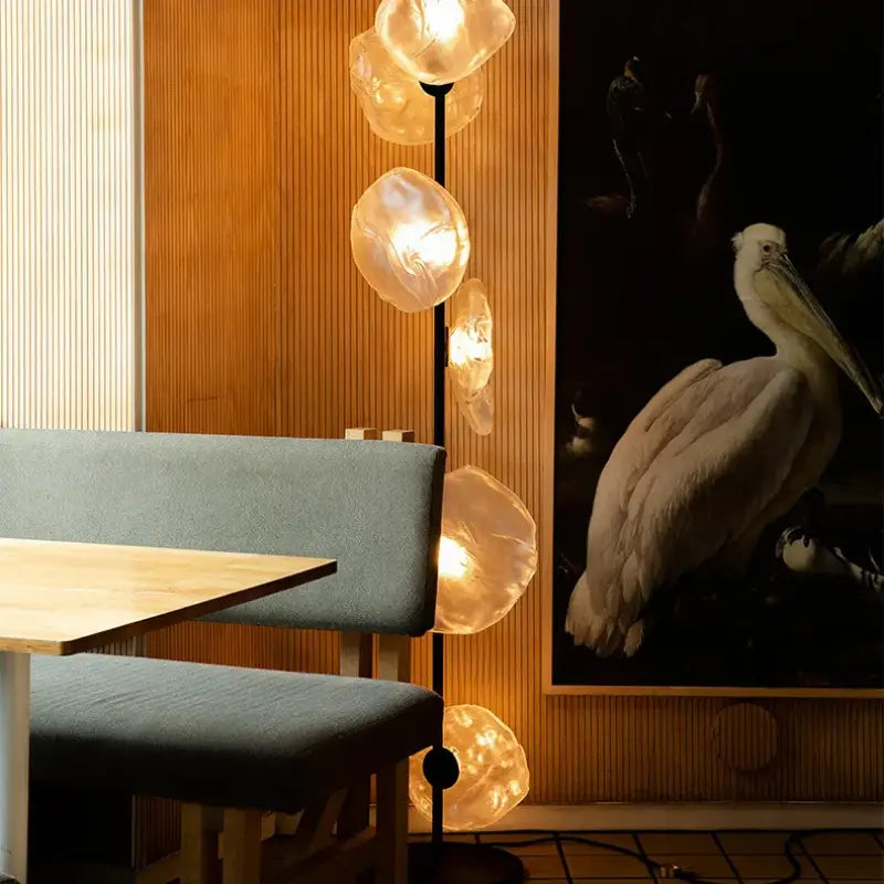 Lampadaire moderne en métal doré et verre style chic