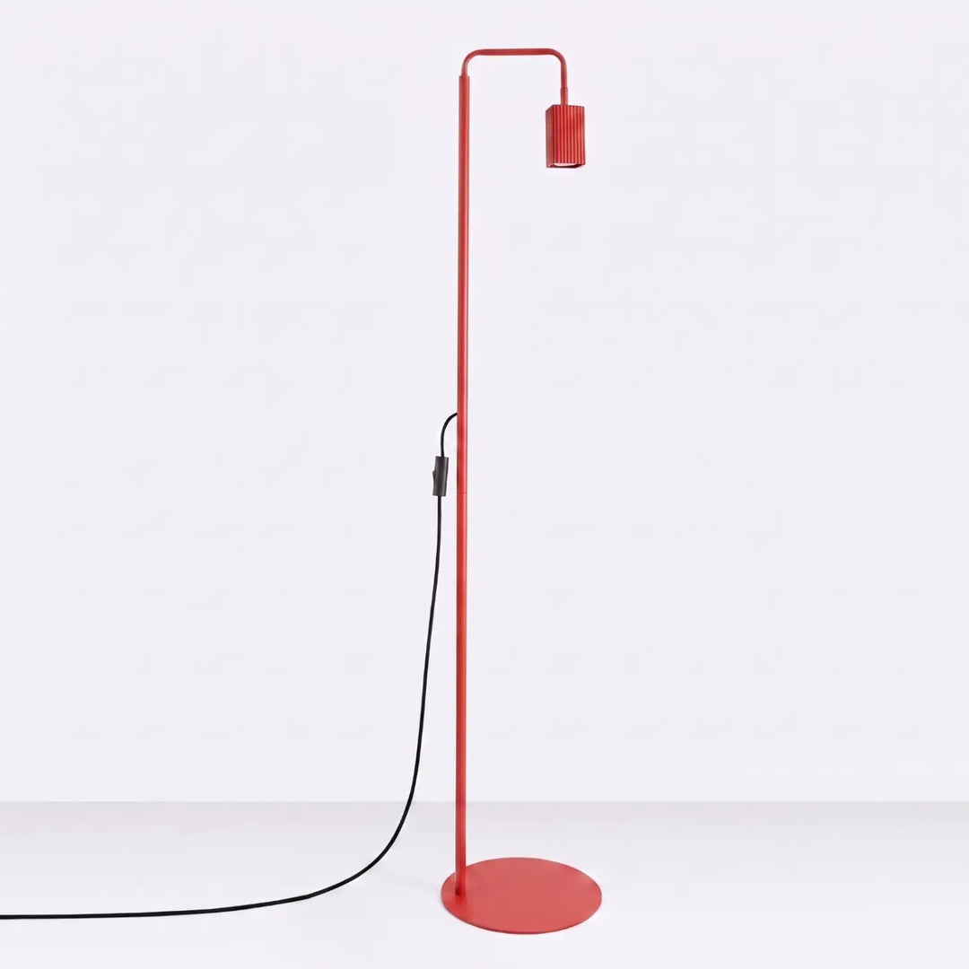 Lampadaire Rayo rouge à spot rainuré, éteint