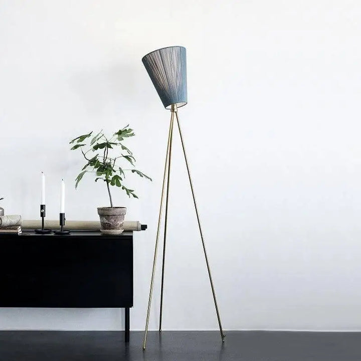 Lampadaire Style Scandinave Avec Abat-Jour Inclinable