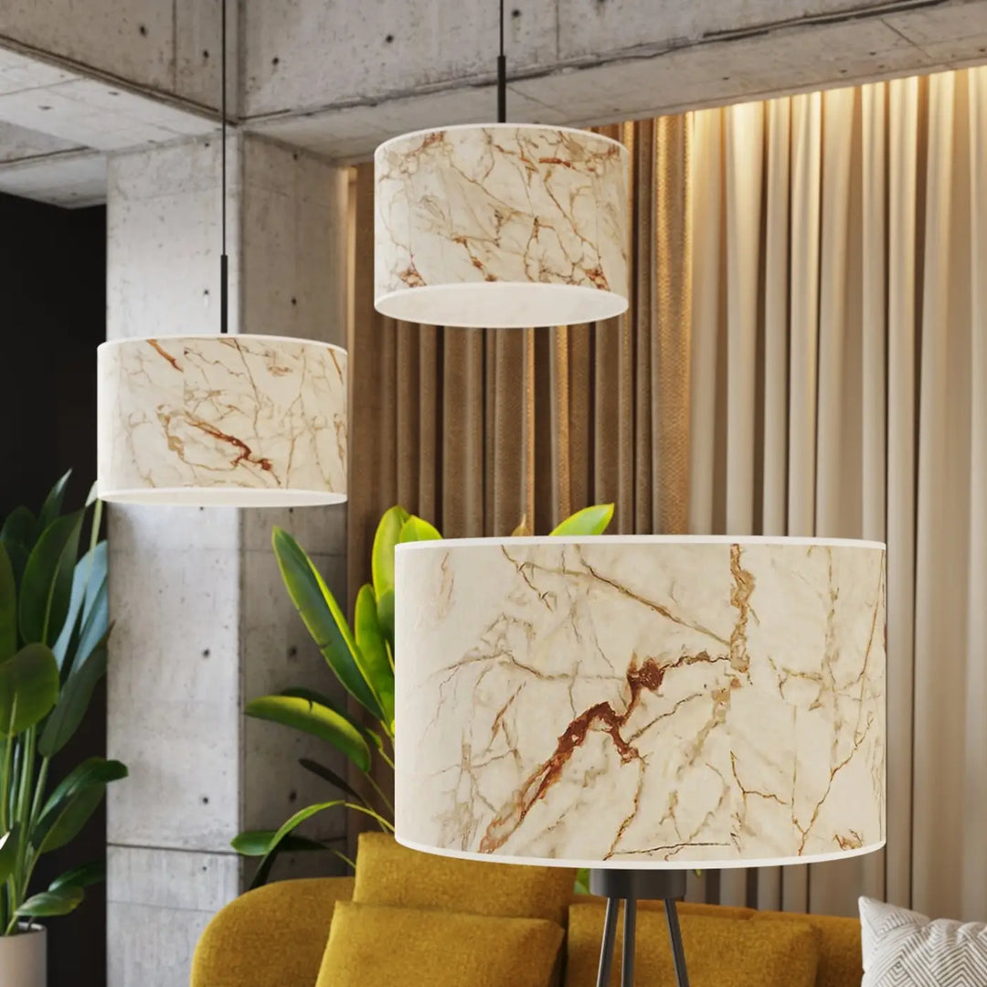 Lampadaire marbre beige/noir vue rapprochée dans son décor