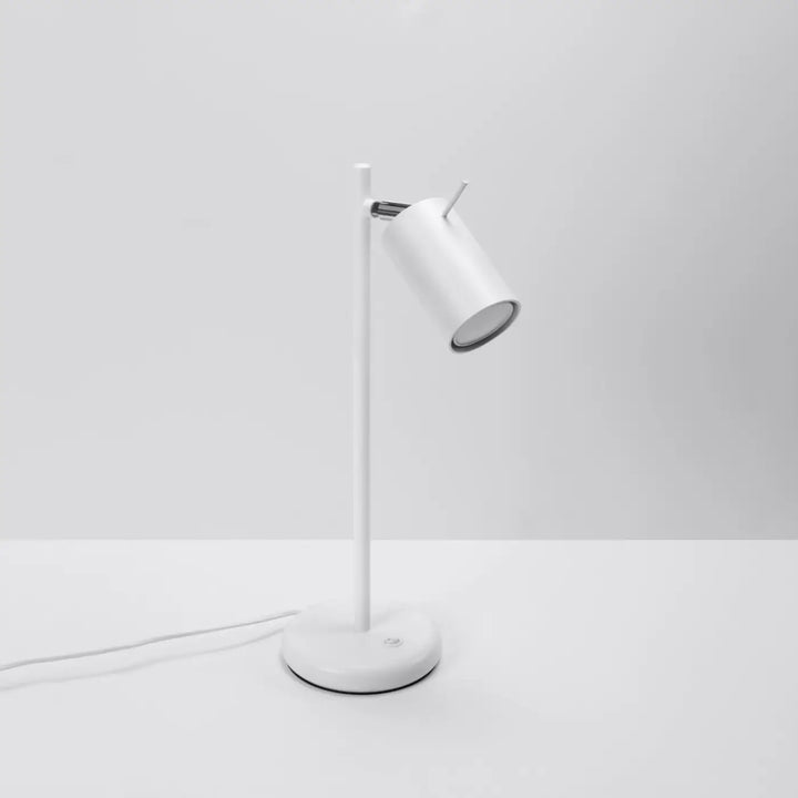 Lampe à poser blanc éteinte