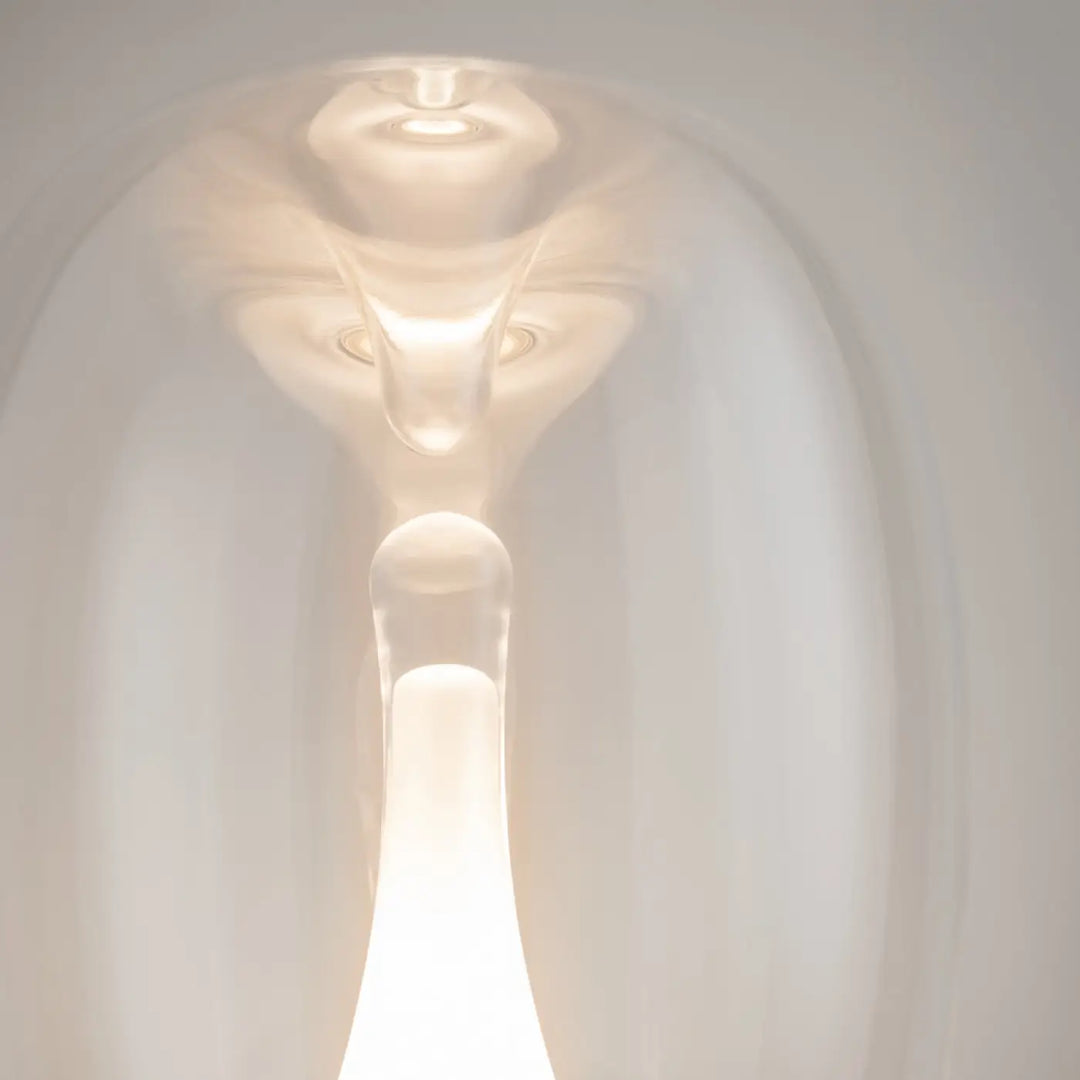 Lampe de chevet splash en verre blanc translucide avec led intégrée et design courbé élégant