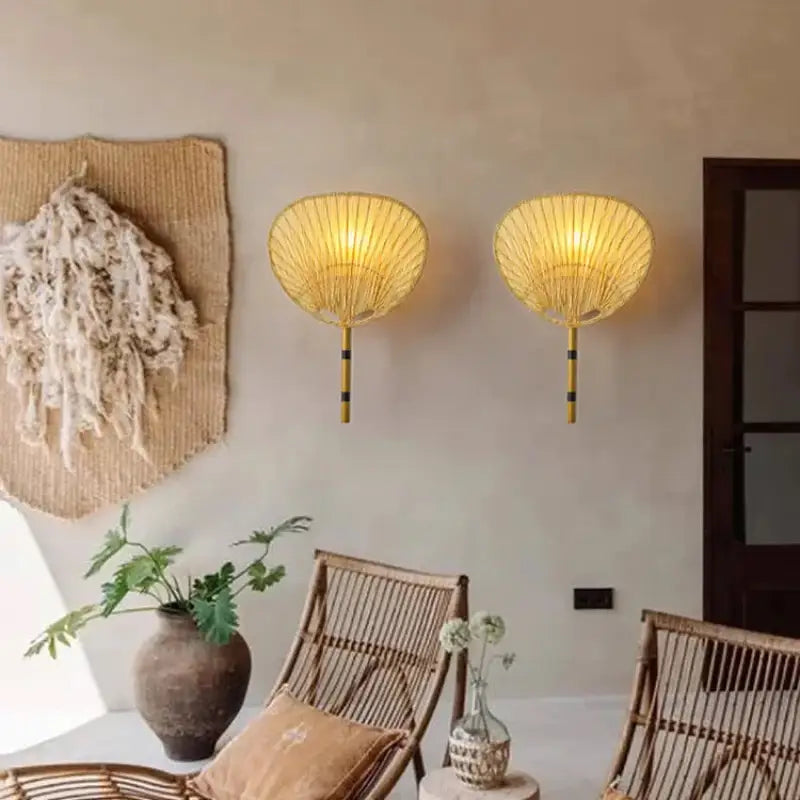 Lampe Murale Design avec Abat-jour en Rotin Jaune pour Chambre

