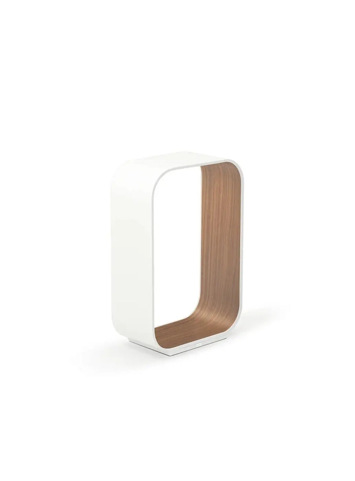 Lampe Contour blanche à intérieur en noyer, 44,5 cm