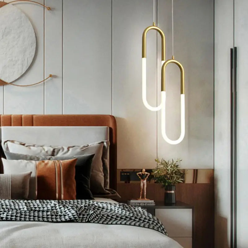 Lampe Suspension LED Moderne Avec Forme Élégante
