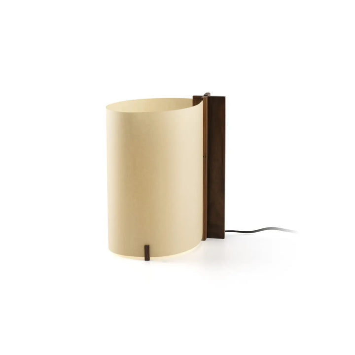 Lampe de table Cata en noyer et papyrus de Faro Barcelona