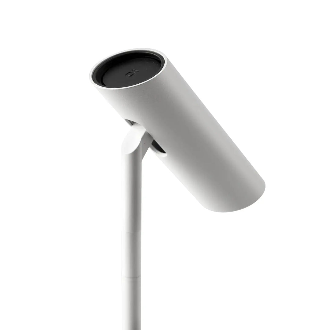 Détail de la lampe de table Leo blanche