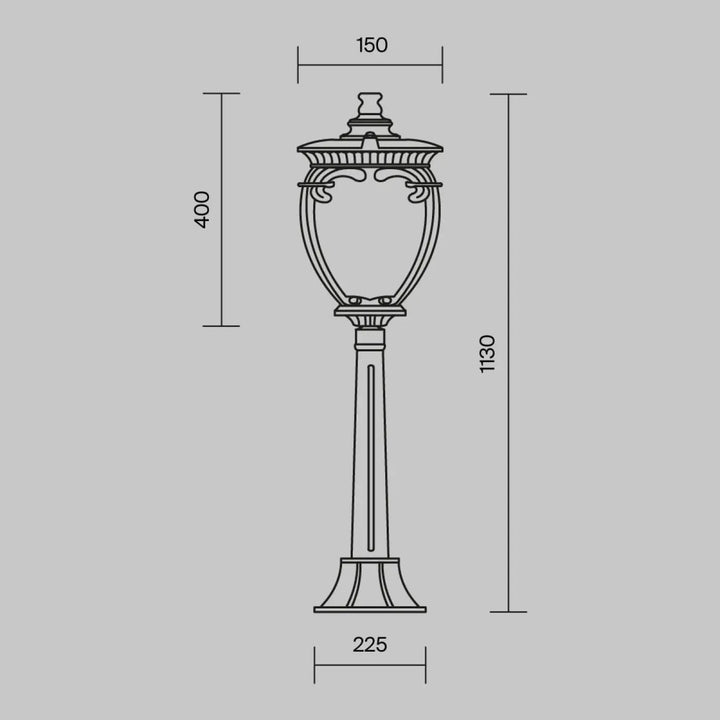 Lampadaire extérieur fleur en lanterne italienne en métal orné et verre pour bord d’une terrasse ou long d’une allée