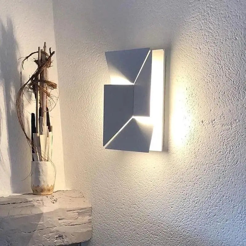 Luminaire Extérieur Blanc Design Géométrique