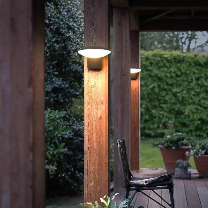Luminaire Extérieur Solaire Applique Noire Tête Inclinée