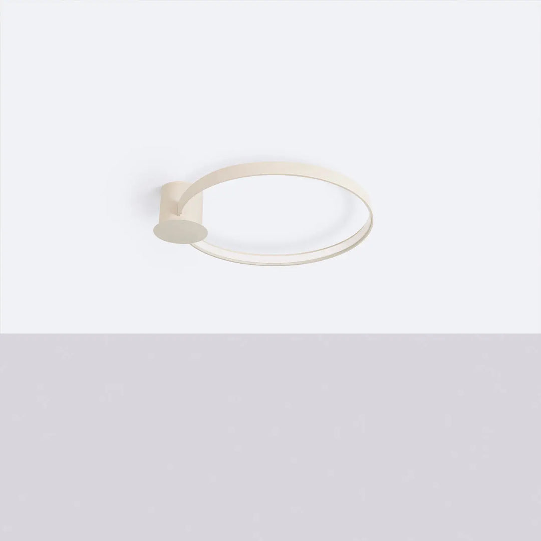 Luminaire plafonnier rio 55 beige avec finition mate élégante en aluminium allient élégance et anneaux led minimalistes