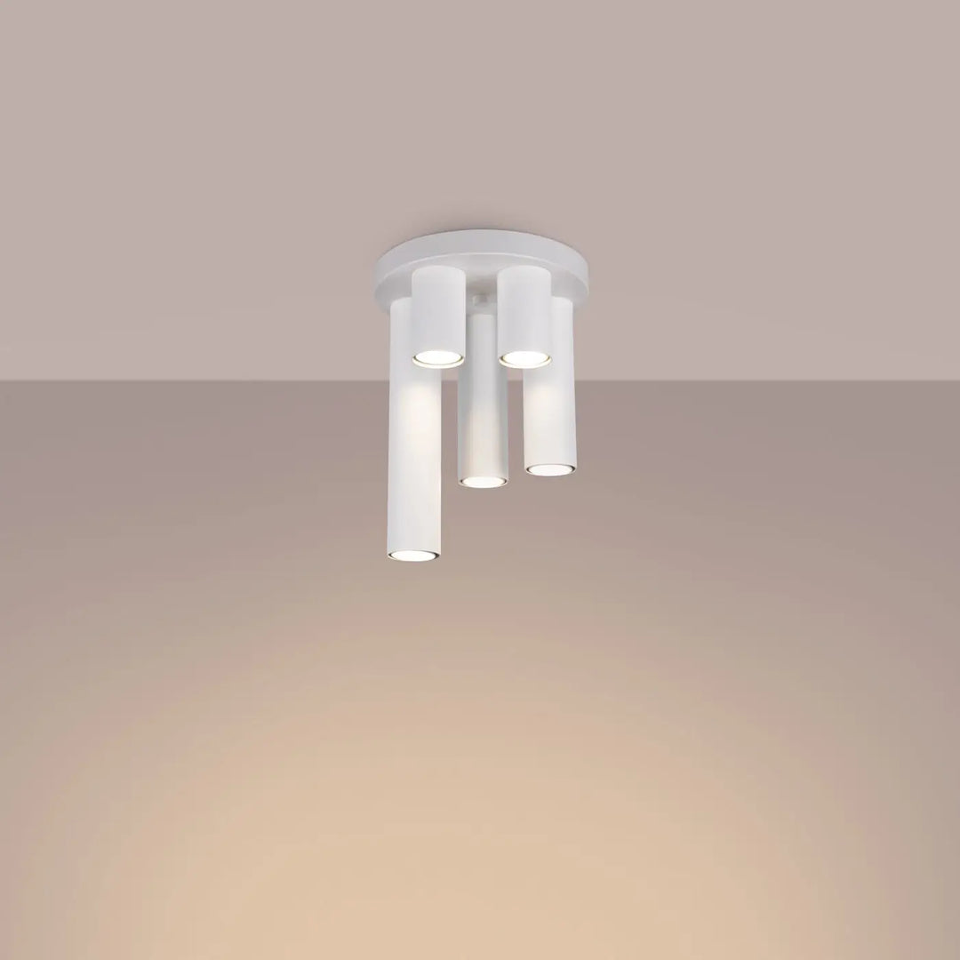 Luminaire plafonnier lagos 5p blanc avec trois tubes verticaux pour un caractère chic et une lampe lagos moderne