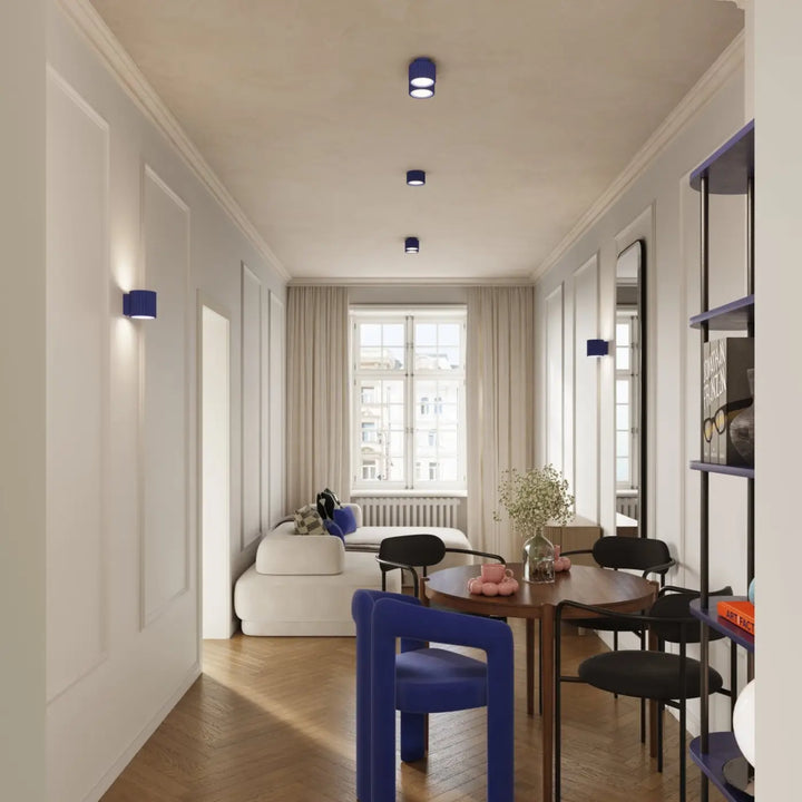 Luminaire Plafonnier outremer dans un intérieur contemporain