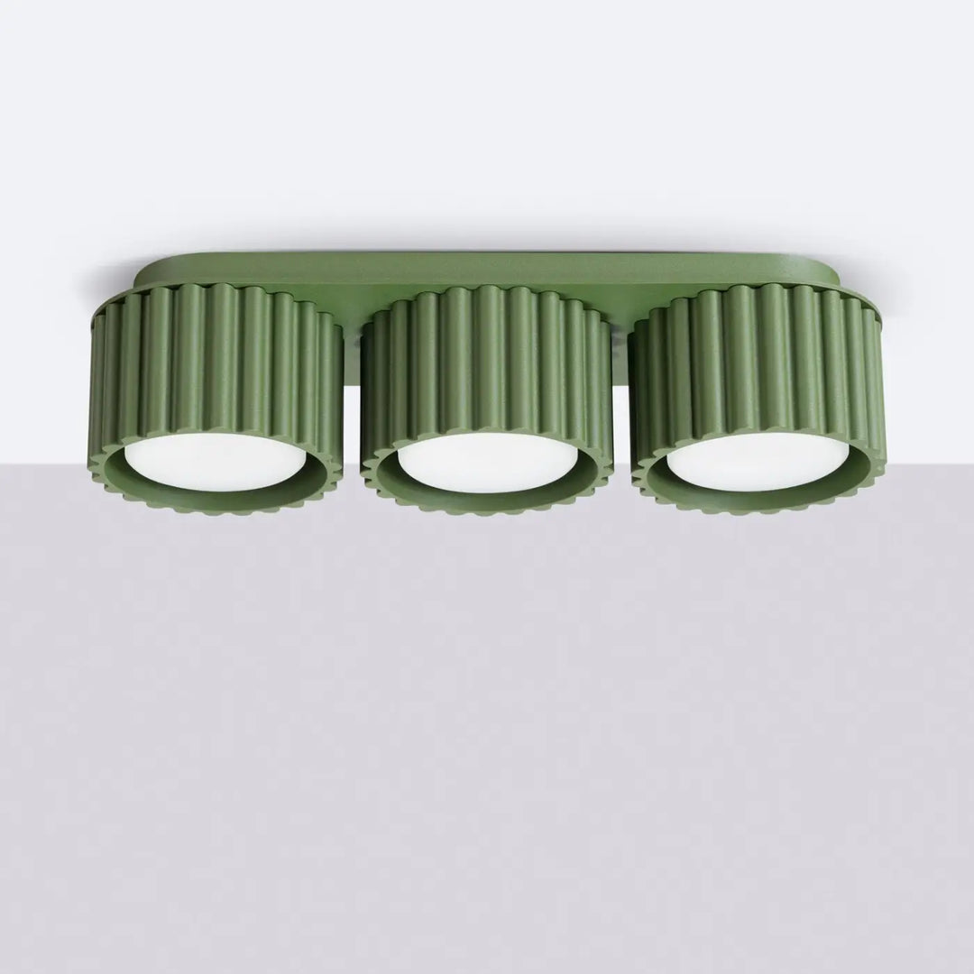 Luminaire Plafonnier vert olive éteinte, vue rapprochée
