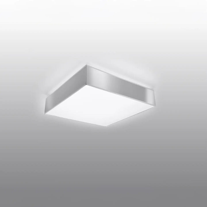 Plafonnier carré horus gris avec cadre métallique argenté et éclairage polyvalent à forme riche et lumière diffusée blanche