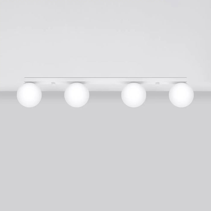 Plafon yoli 4 blanc sphérique avec quatre ampoules réparties pour un luminaire plafonnier classe à part