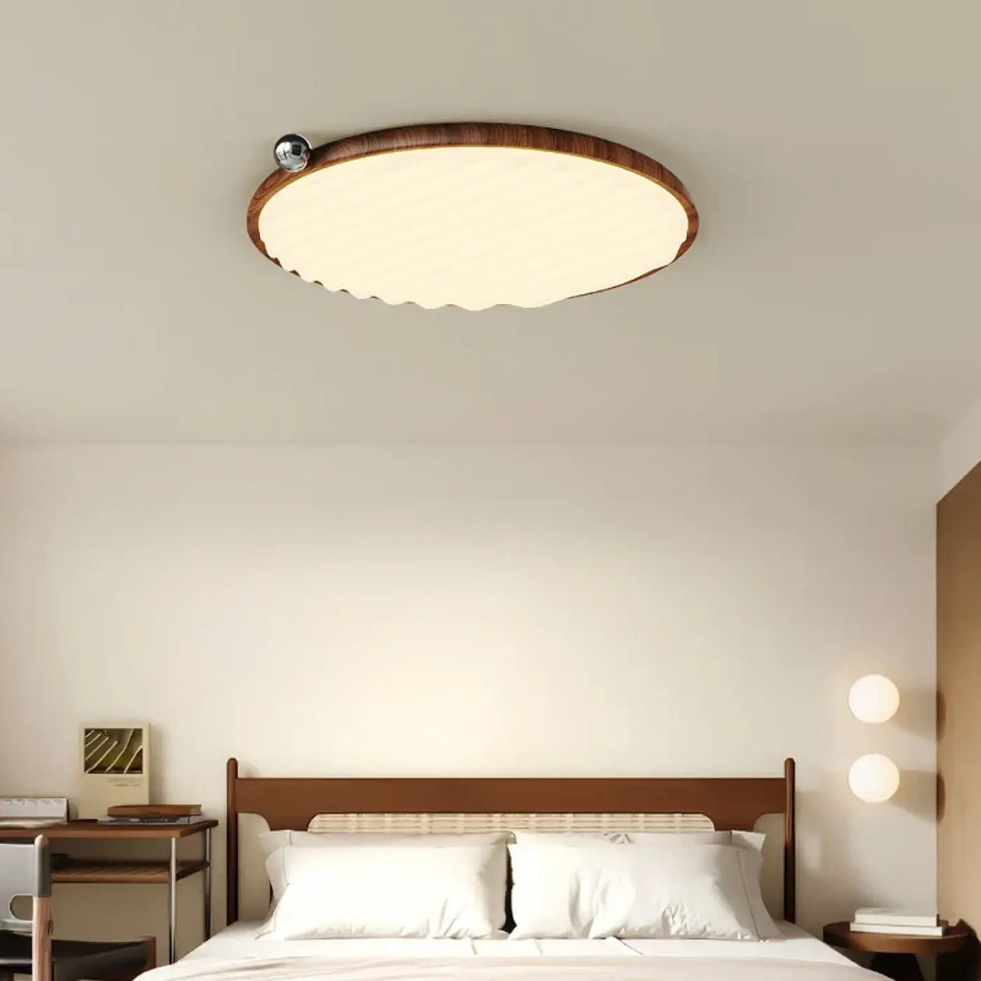 Luminaire plafonnier élégant en bois et éclairage led moderne