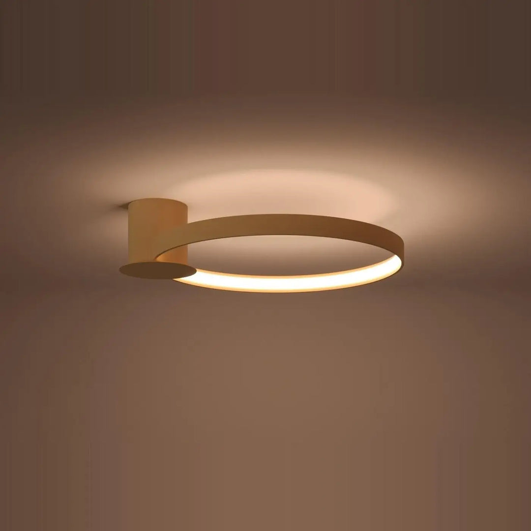 Luminaire plafonnier Rio 78 doré avec modules led circulaires et efficacité lumineuse élevée design minimaliste