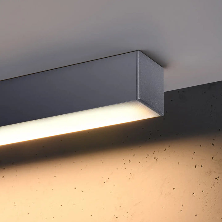 Luminaire plafonnier pinne 118 gris avec finition métallique moderne et module led pour paramètres d’éclairage chaleureux