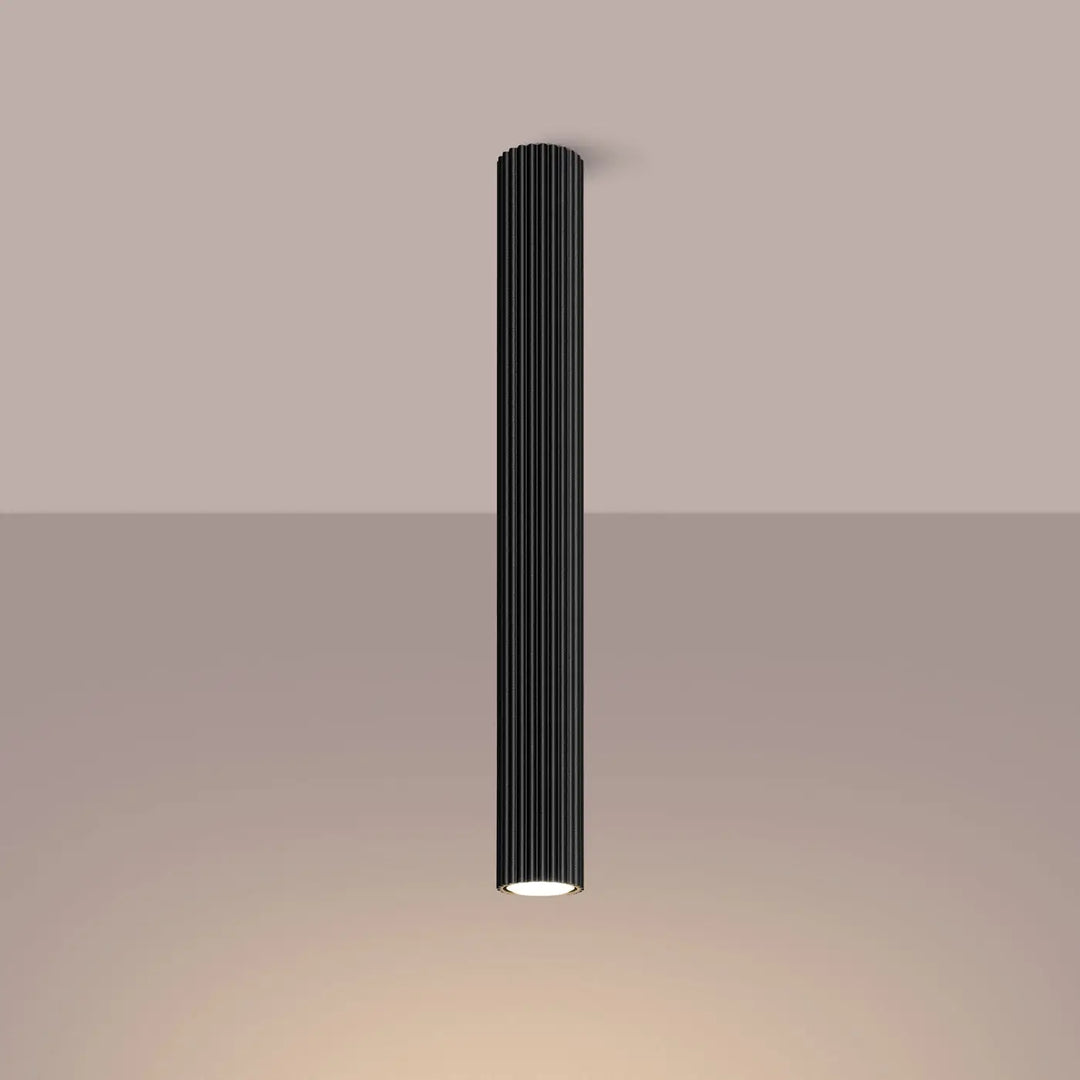 Luminaire plafonnier karbon 60 noir allie design minimaliste et ampoules gu10 interchangeables en cylindre noir ribbé