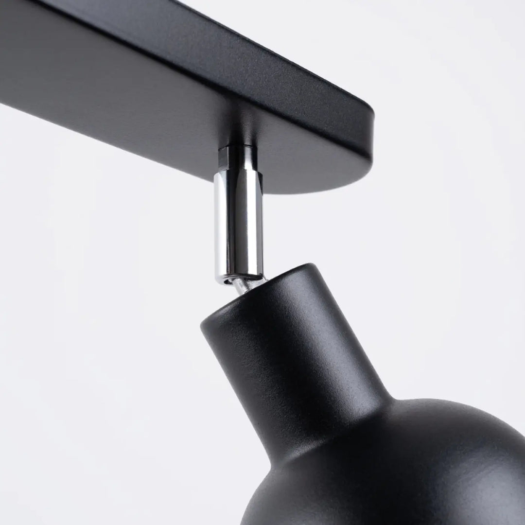Luminaire plafonnier elba 2 noir avec finition mate noire et accents chrome minimalisme combiné et éléments subtils