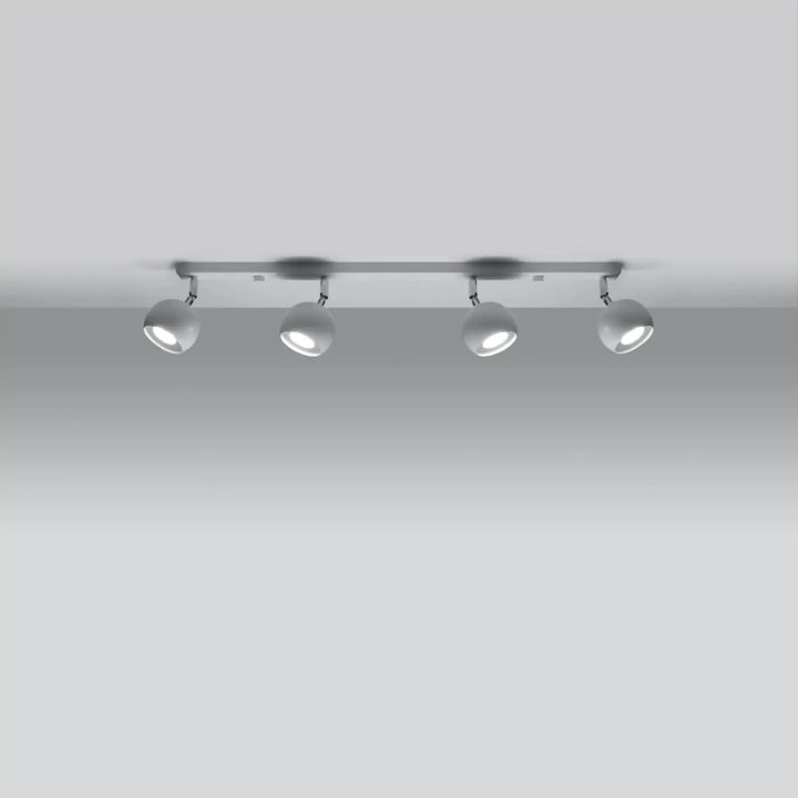Plafonnier oculare 4l blanc avec quatre spots réglables en métal argenté pour éclairez précisément avec un design original