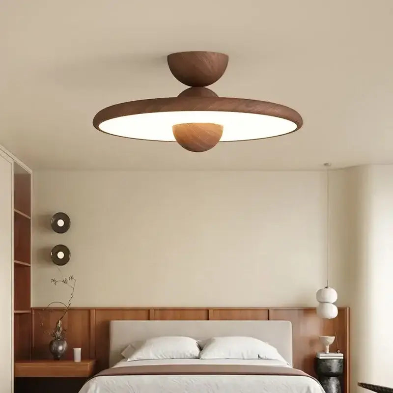 Luminaire plafonnier rond en bois au style scandinave design