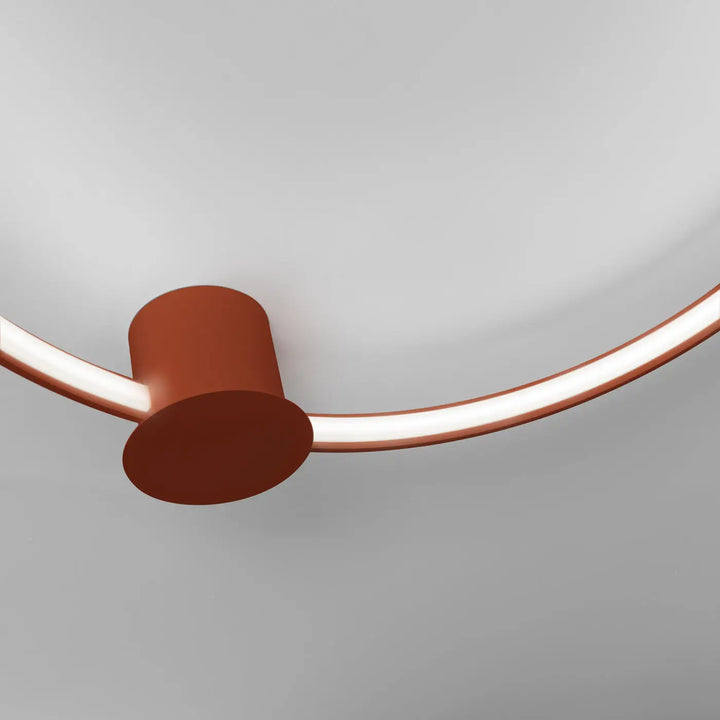 Luminaire plafonnier rio 110 4000k rouge ocre avec base cylindrique terracotta et bande led incurvée design moderne collection rio
