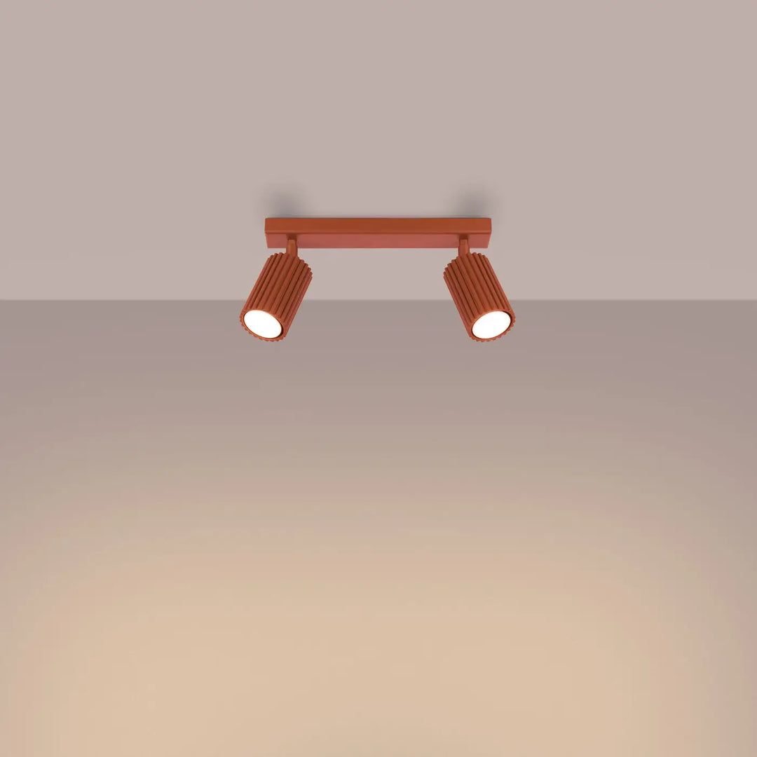 Plafonnier karbon allie design minimaliste en cuivre avec deux ampoules gu10 interchangeables ribbées