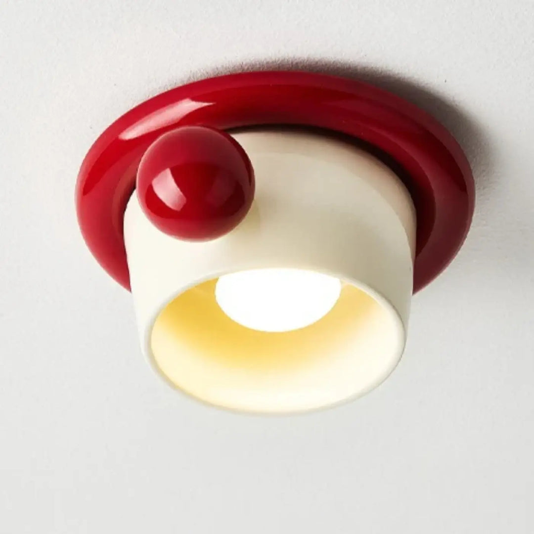 Luminaire plafonnier annY en céramique rouge et crème avec anneau et sphère rouge brillant style plafonnier rétro