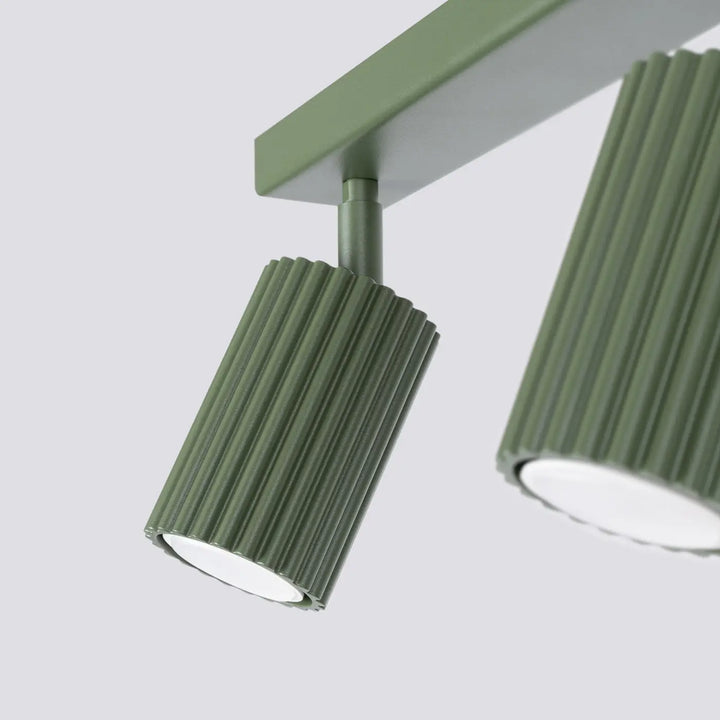 Luminaire plafonnier karbon allie vert olive en métal nervuré avec ampoules gu10 interchangeables et design minimaliste