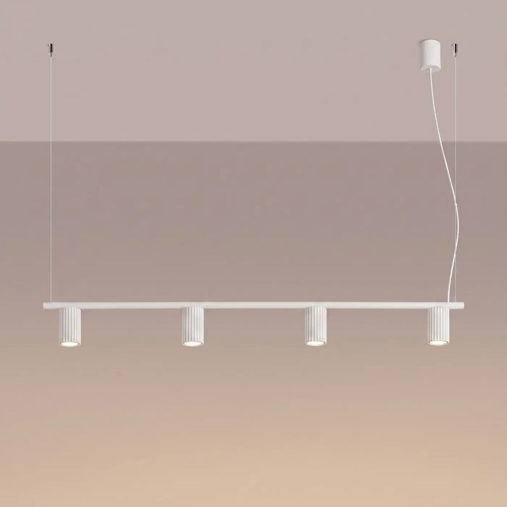 Lustre blanc allumé