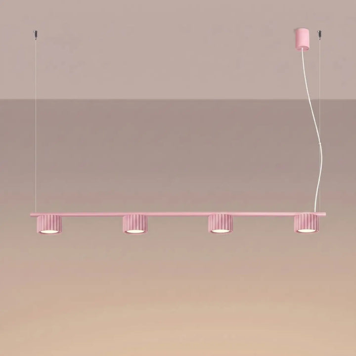 Lustre rose allumé