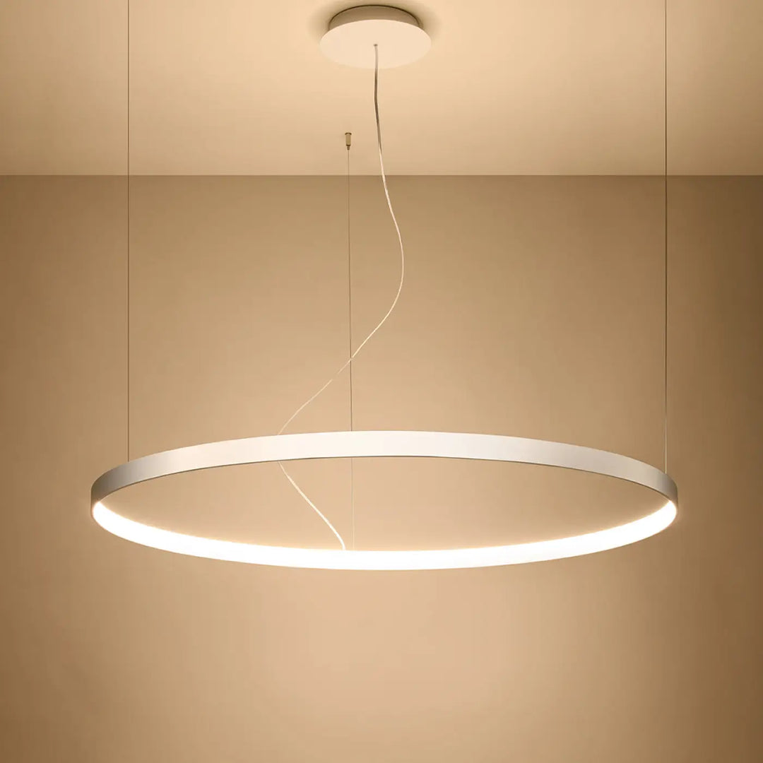 Lustre anneau RIO blanc allumée, suspendu