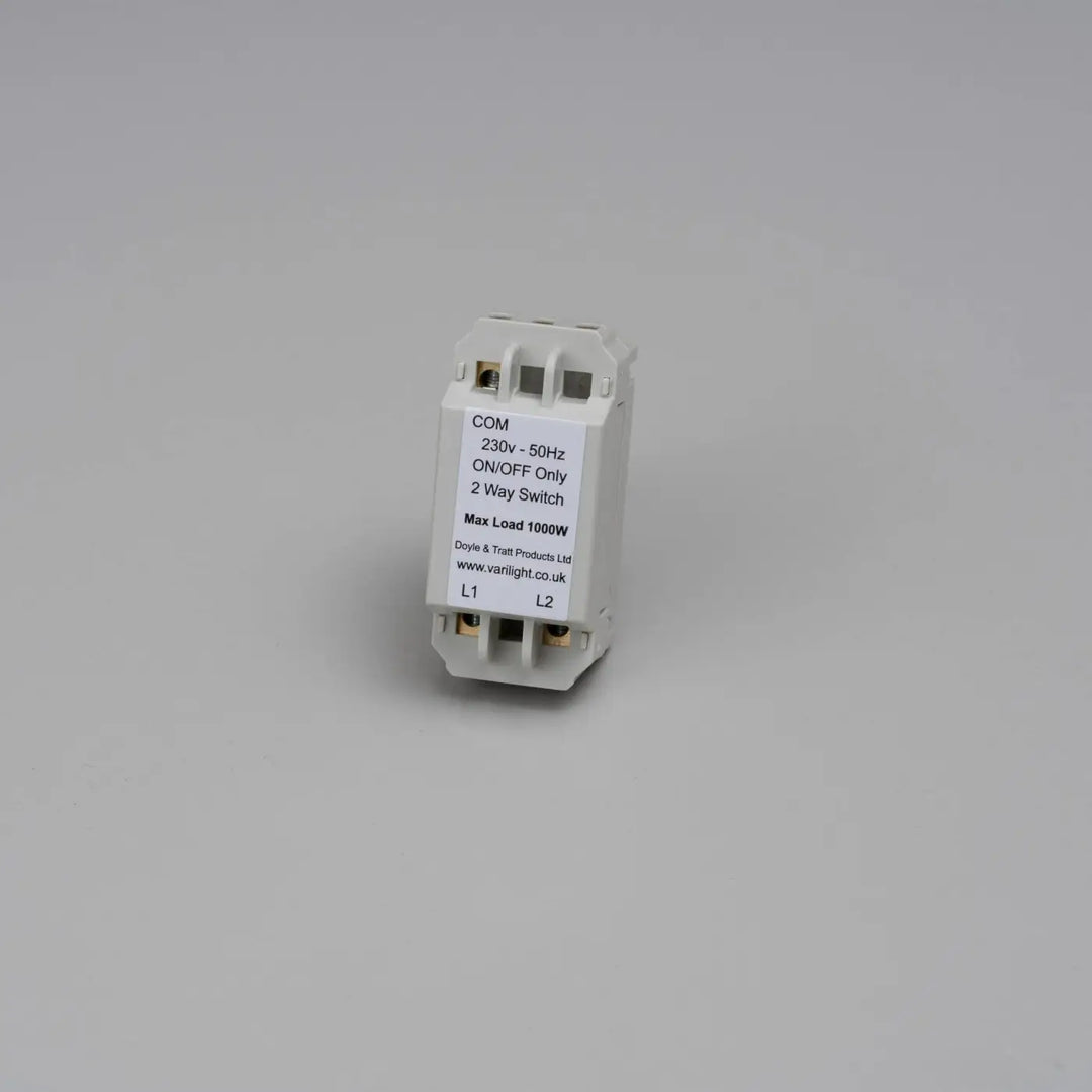 Module faux variateur va-et-vient Buster + Punch