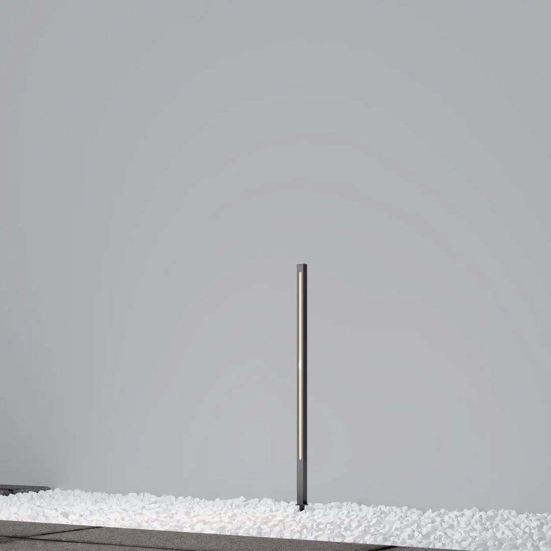 Poteau lumineux extérieur moderne en métal avec led blanc chaud disponible en trois hauteurs