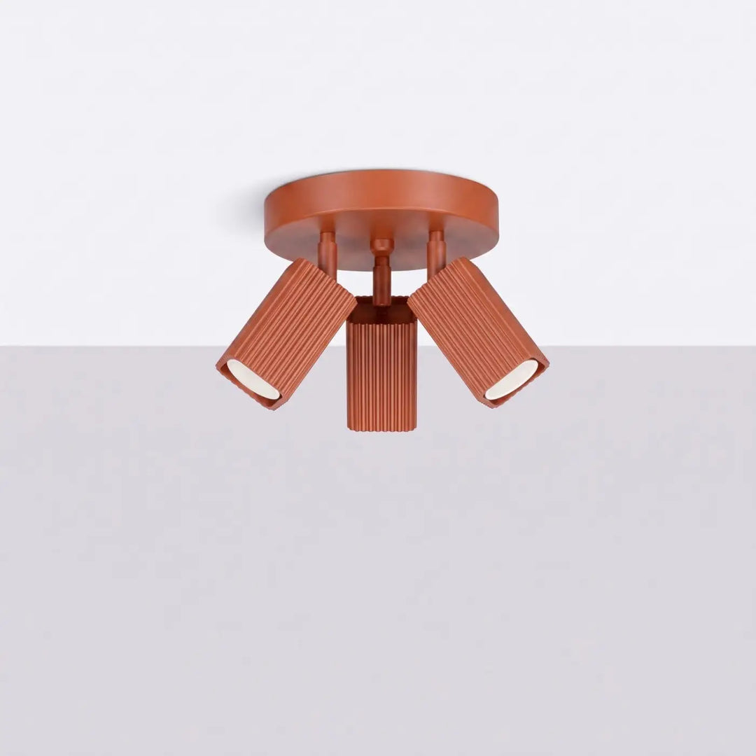 Plafonnier Rayo ocre rouge à 3 spots orientables, éteint