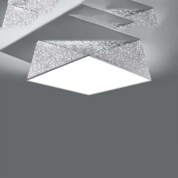 Luminaire plafonnier argent éteint