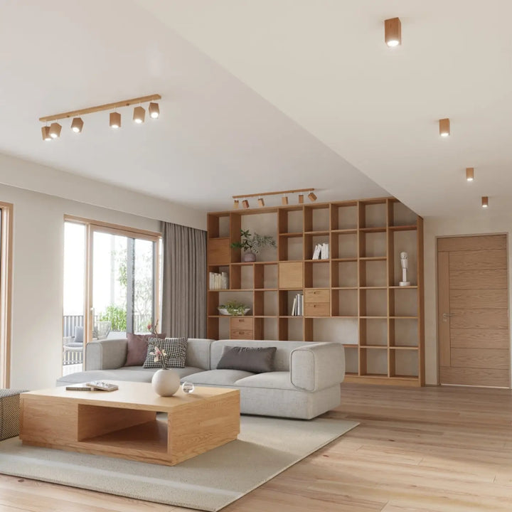 Plafonniers en bois de chêne dans un intérieur clair