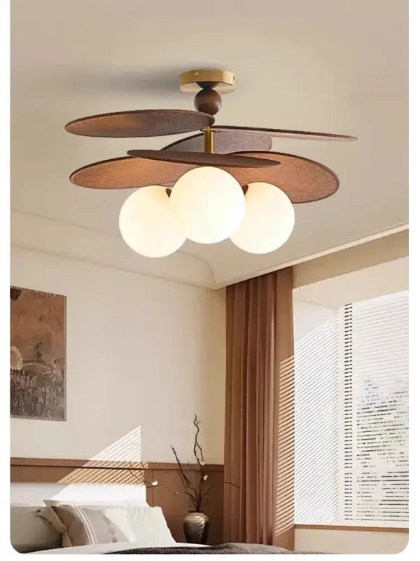 Plafonnier Bois Design Feuilles et Boules Verre Opale

