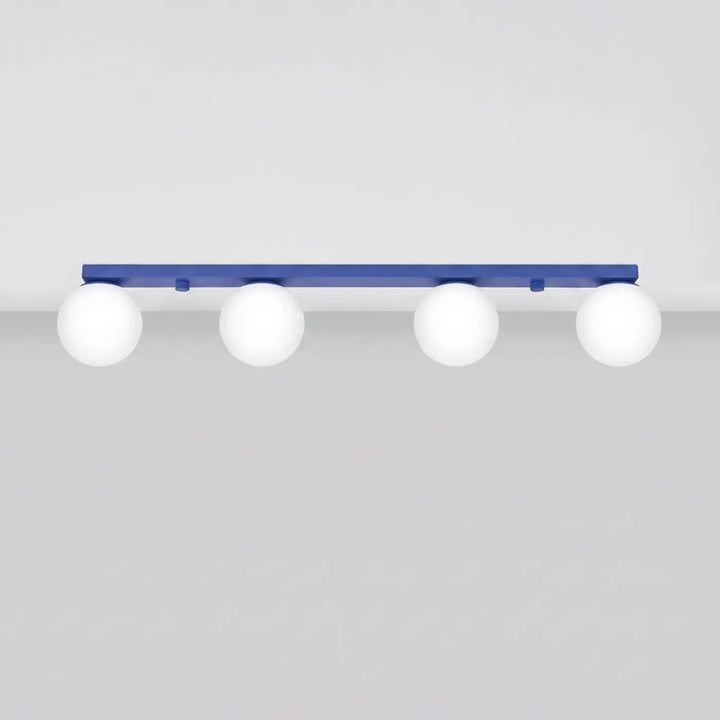 Luminaire Plafonnier outremer éteinte, vue rapprochée