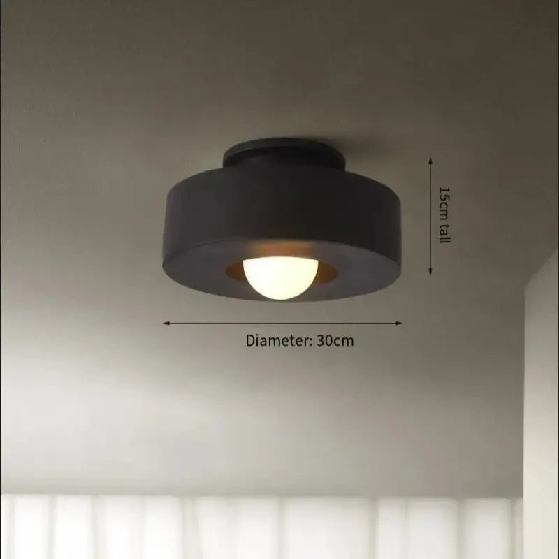 Plafonnier compact style scandinave au design moderne