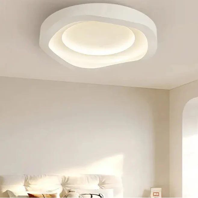 Plafonnier Contemporain Courbes Naturelles Et LED Intégré

