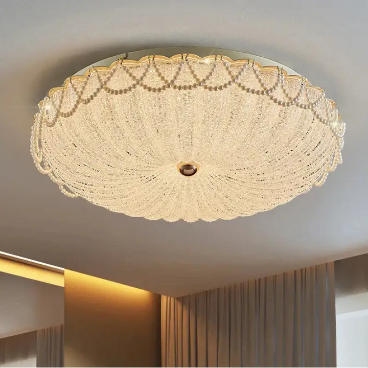 Plafonnier cristal doré style royal perles élégantes luxe