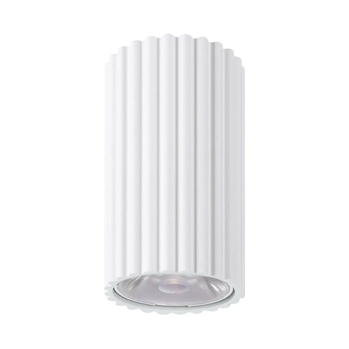 Plafonnier ivar blanc led 4000k avec abat-jour modernes rainurés et design expressif pour confort d’utilisation optimal