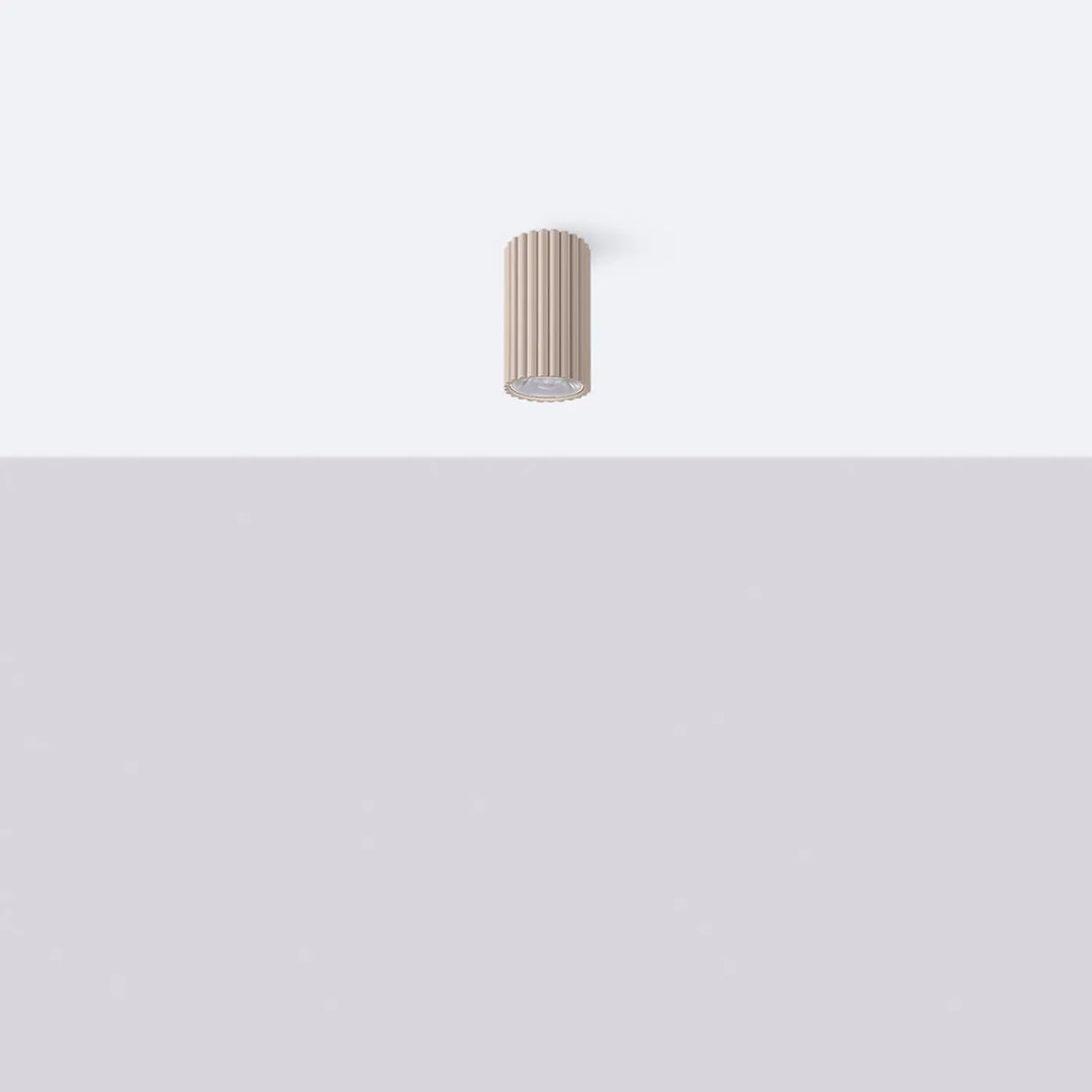 Luminaire plafonnier ivar taupe led 3000k avec abat-jour modernes rainurés et design expressif pour confort d’utilisation
